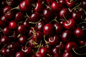 Kashmir’s Cherry Growers Eye New Markets with 1st Cargo Train to Mumbai